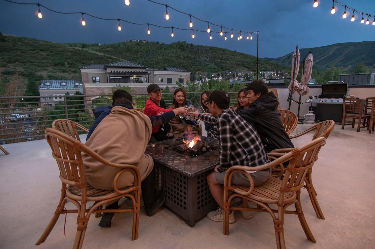 Park City Hostel Esterno foto